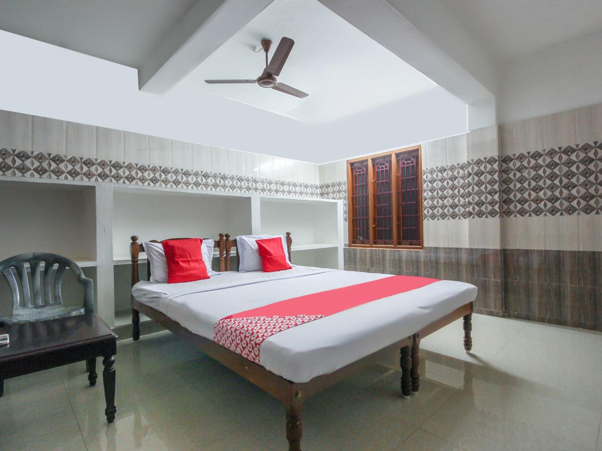 Kottaiyur Hotel O Muthu Ganesh Mahal מראה חיצוני תמונה